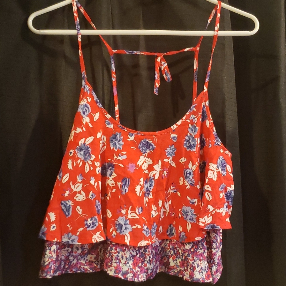 Beautiful floral crop top